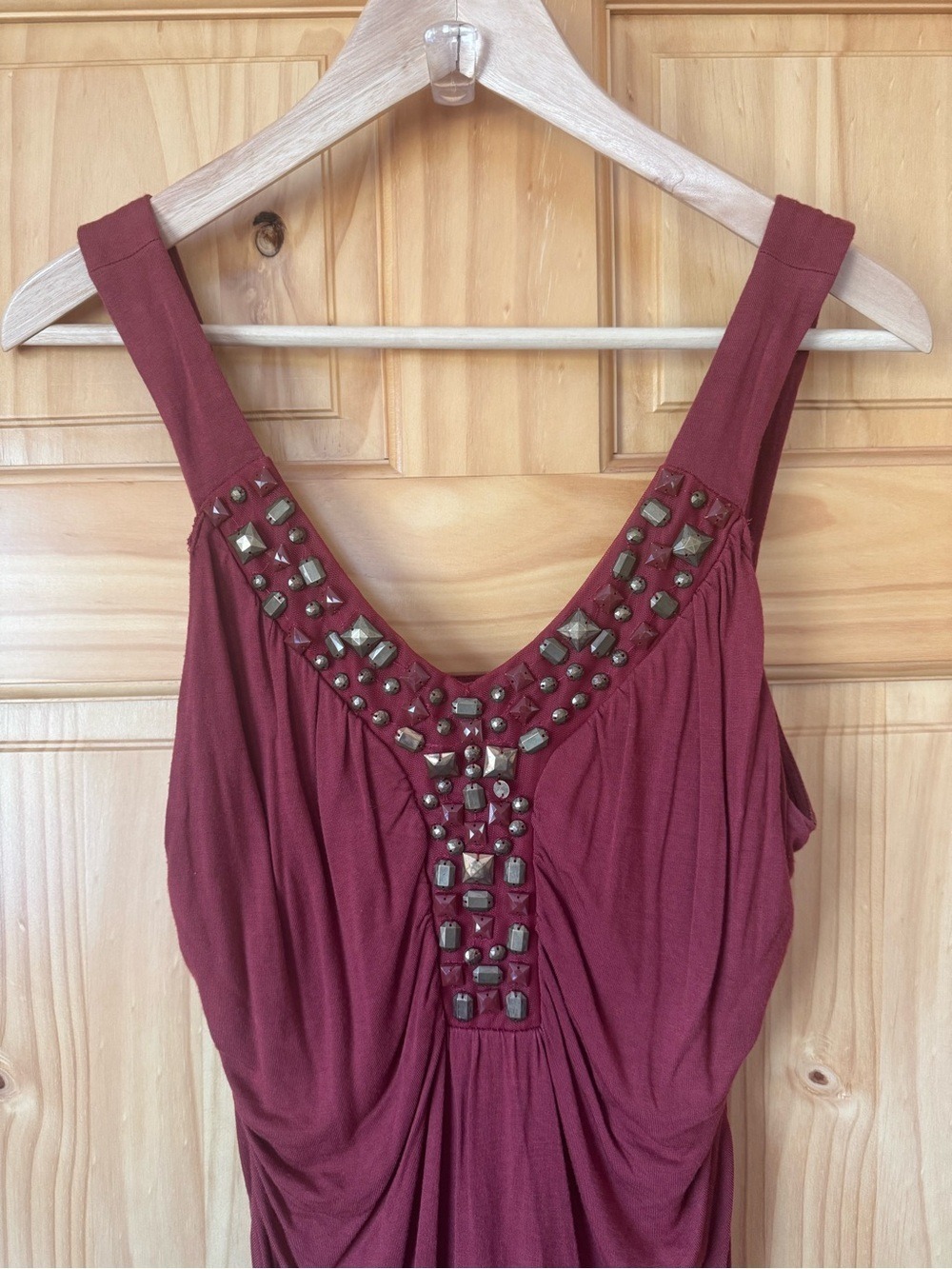 Apt. 9 Rust & Bronze Embellished Beaded V‑Neck Tank size large - Picture 3 of 9